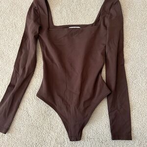 Babaton Brown Bodysuit Long Sleeve Square Neck